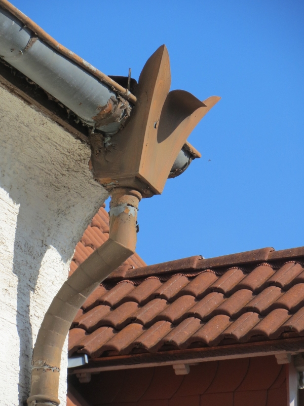 Gutter Debris Removal Gutter Debris Removal